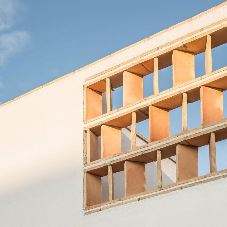 Decoración baldosas esmaltes artesanales de barro Anticfang La Safor