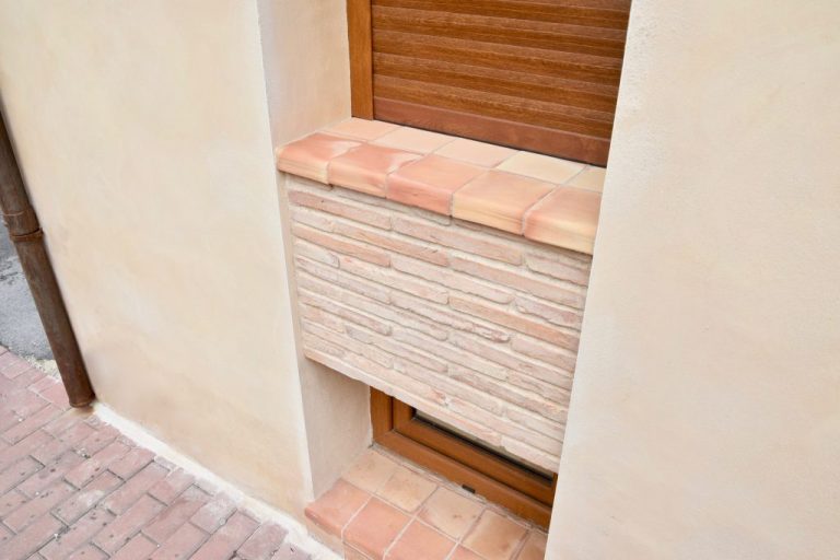 Baldosas de barro artesanal Anticfang Valencia