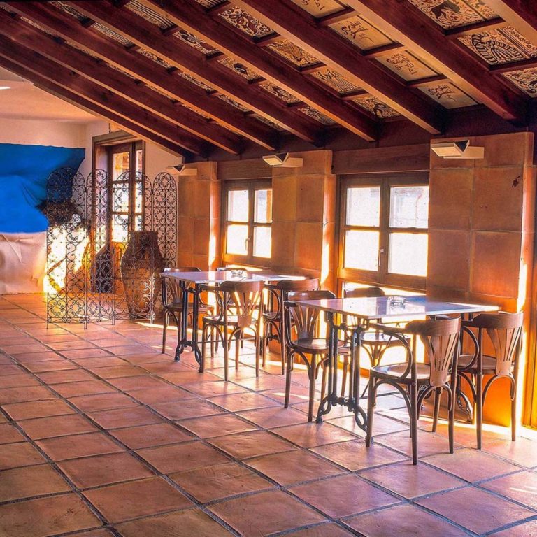 Terracuita Baldosas barro artesanal en Valencia