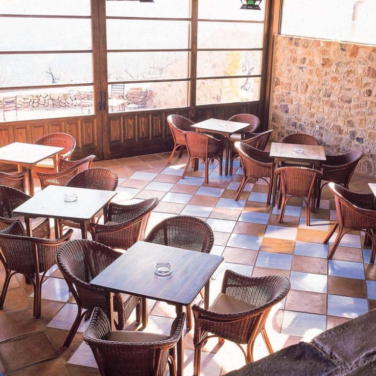 Terracuita Baldosas barro artesanal en Valencia